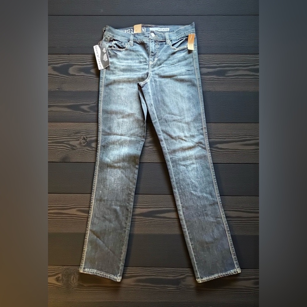 NWT DKNY Body Sculpt Women’s Jean sz 8 (32/32) - Picture 5 of 6